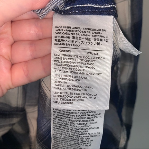 Levi's Blue and White Plaid Button Up Shirt with Tie L - Picture 4 of 10